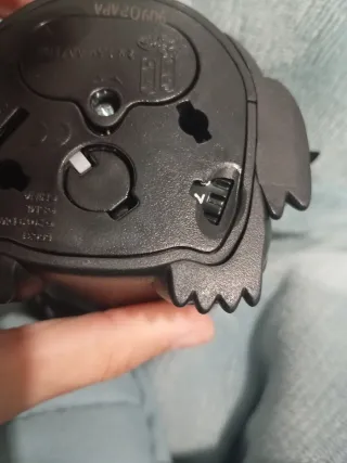 Figura Robot Desdentado