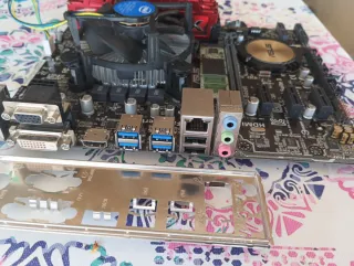 Placa Base ASUS i5 4670 + 16GB RAM + SSD M.2 120GB