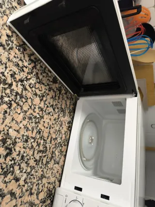 Microondas Nevir 20 litros