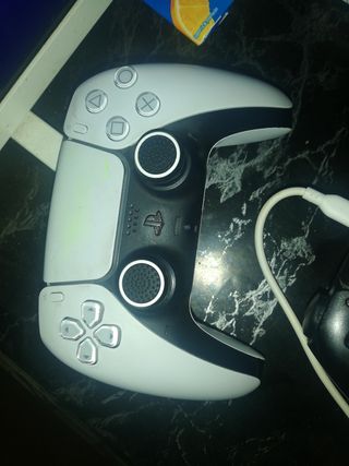 Play 5 como nueva I 2 mandos