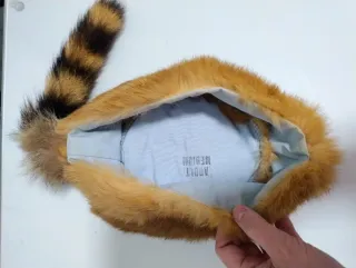 Gorro mapache con cola