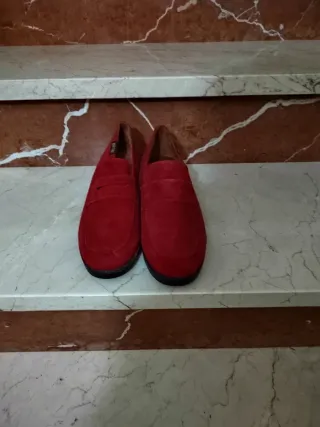 Zapatos granates de ante