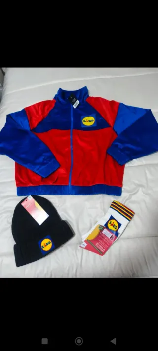 Lote Ropa Lidl: Chaqueta, Gorro y Calcetines