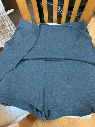 Falda pantalón Stradivarius gris