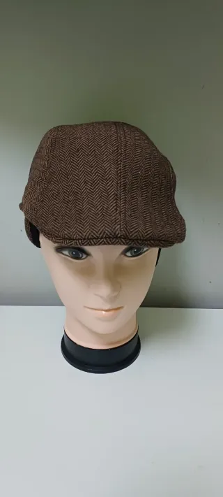 Boina Marrón con Orejeras