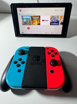 Nintendo Switch Azul y Rojo