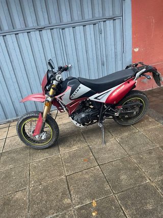 Supermotard 125cc