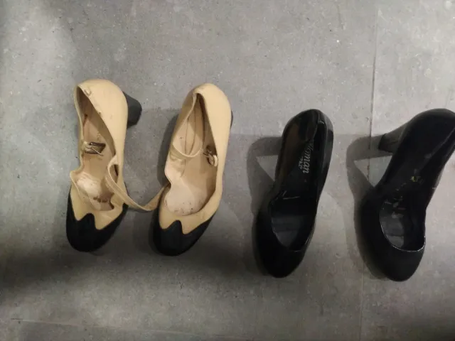 4 pares de Zapatos de tacón mujer talla 39