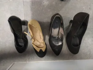4 pares de Zapatos de tacón mujer talla 39
