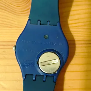 Reloj Swatch Azul GN230
