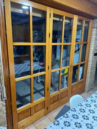 Puerta madera maciza 3 módulos