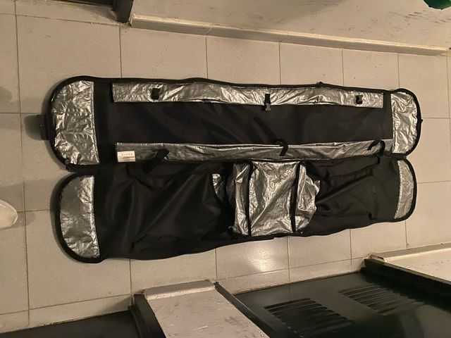 Funda acolchada para snowboard