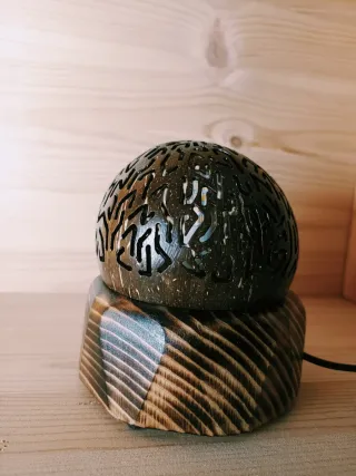 Lampada in cocco