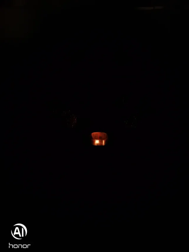 Radio Classic in legno di Antigua, adatta per mettere in mostra