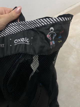 Casco, protecciones, candado y luz bicicleta