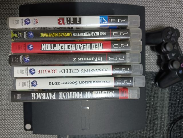 Consola PS3 Negra con Mando y 7 Juegos