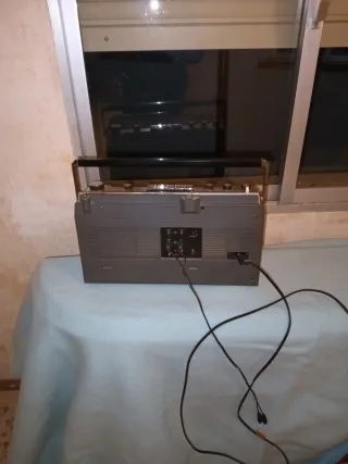 Radio Philips Spatial Stereo Antigua