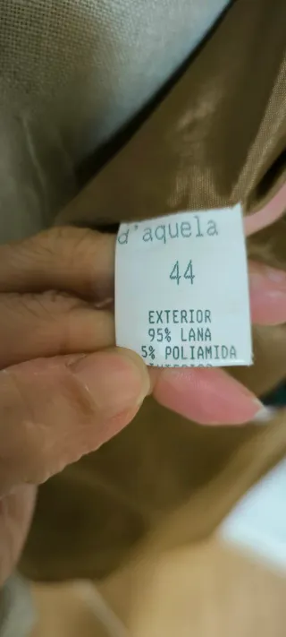 Americana D'Aquela Lana Talla 44 Beige