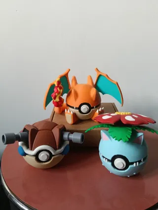 Pokéball Charizard Blastoise Venusaur