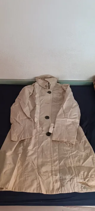 Chaqueta beige mujer