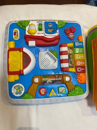 Mesa de juegos para bebé en español e ingles