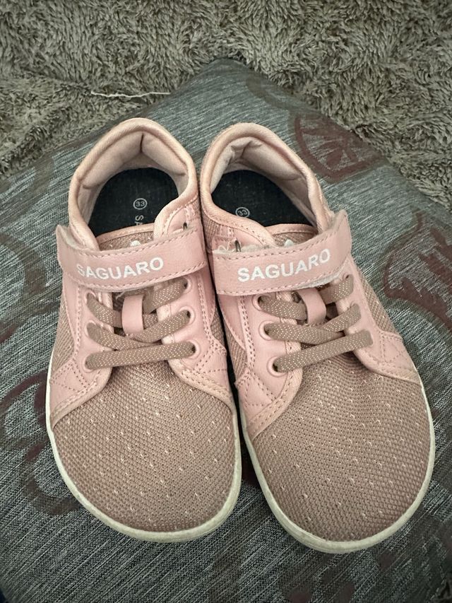 Zapatillas Saguaro Barefoot Rosa Talla 33