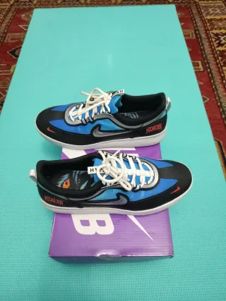 Zapatillas Nike Nyjah Negras y Azules