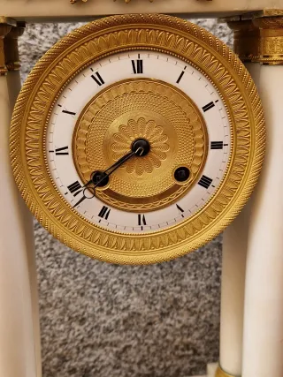 Reloj de sobremesa Imperio péndulo y llave