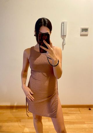 Vestido rosa brillante