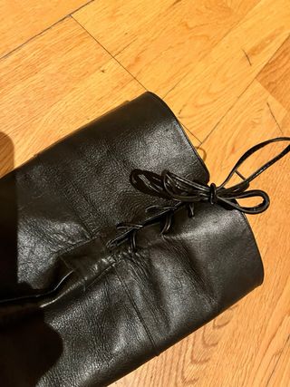 Botas altas mosqueteras de piel