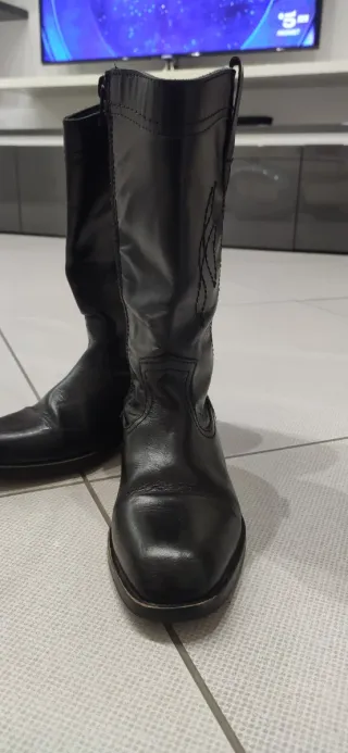 Stivali da bambina ZARA neri in pelle, taglia 32