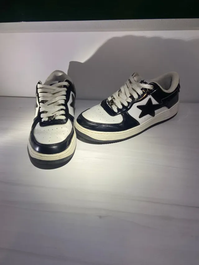 Zapatillas BAPE Bapesta Negras y Blancas