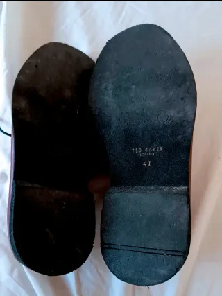 Zapatos de piel Ted Baker burdeos talla 41