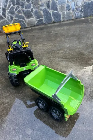 Tractor Deutz Juguete con Pala y Remolque