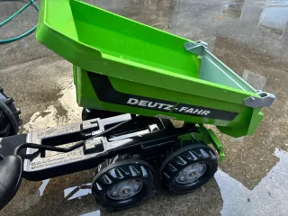 Tractor Deutz Juguete con Pala y Remolque