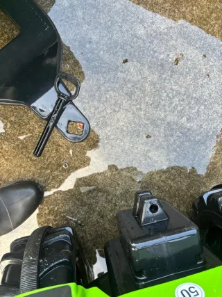 Tractor Deutz Juguete con Pala y Remolque