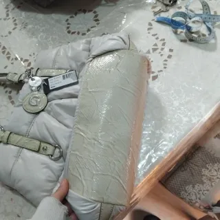 Borsa Guess Beige e Oro