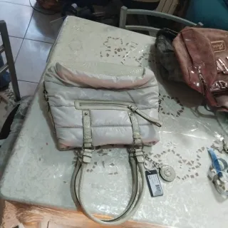 Borsa Guess Beige e Oro