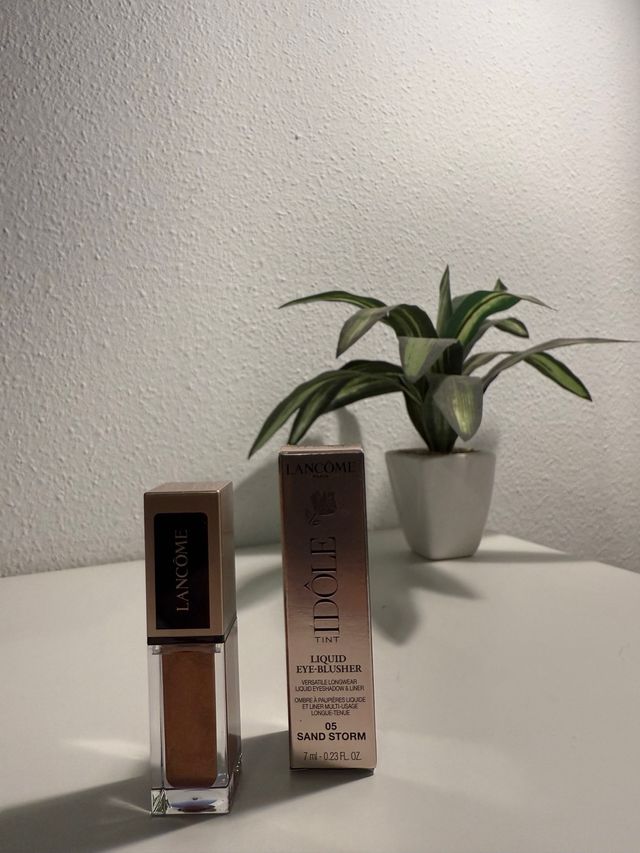 Lancôme Idôle Tint Liquid Eye-Blusher Sand Storm