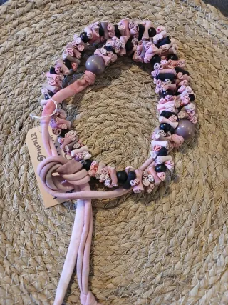 Collar hecho a mano de tela reciclada