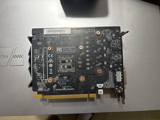 Zotac GTX 1650 Super PARA PIEZAS