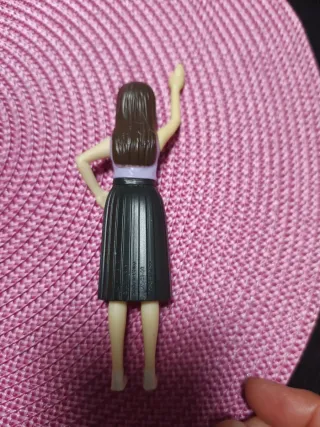 4 Muñecas pequeñas