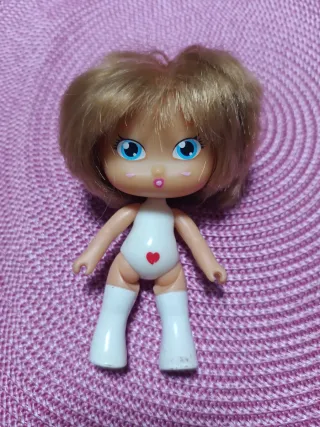 4 Muñecas pequeñas