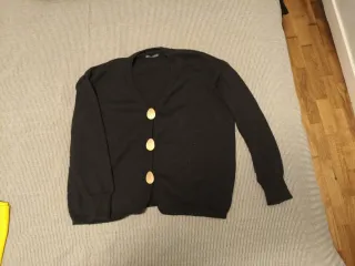 Lote 2 jerséis y 1 vestido corto