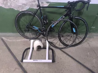 Bicicleta de carretera berria