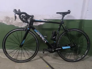 Bicicleta de carretera berria