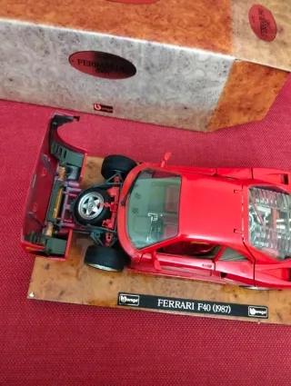 Bburago Ferrari F40 Serie Limitata scala 1/18