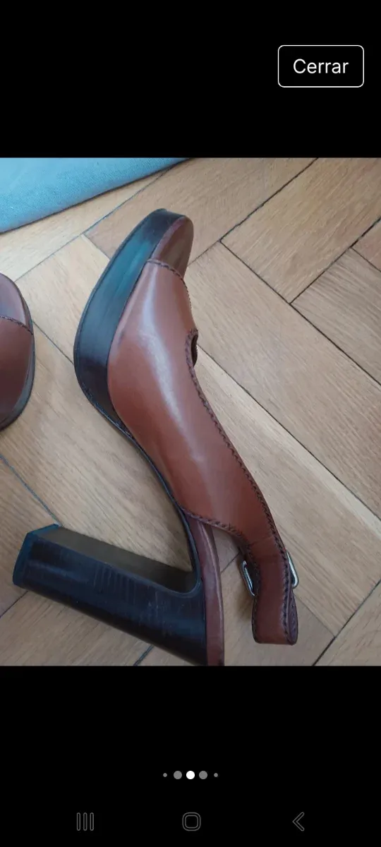 Sandalias Miu Miu Marrones