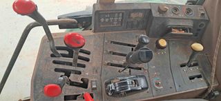 Tractor John Deere 6506 con pala Tenias