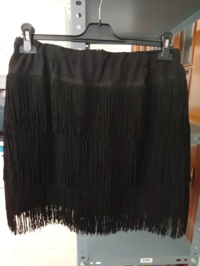 Falda hecha a medida solo cobro 10€ por los flecos